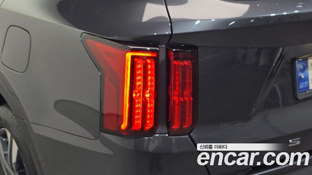 Kia Sorento 2021 — photo 9