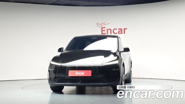 Tesla Model Y 2025 — photo 3