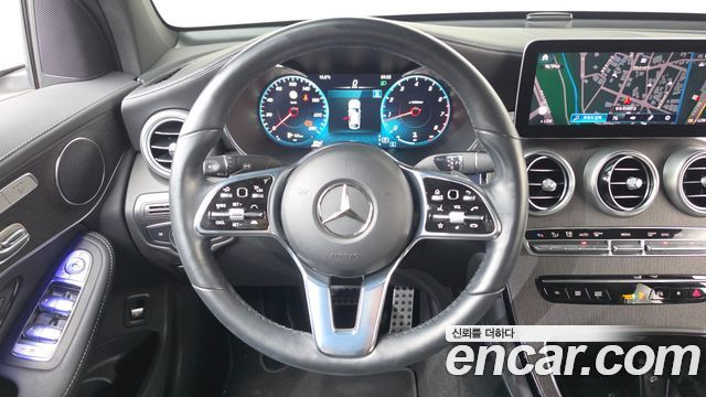Mercedes-Benz GLC-Class 2023 — photo 19