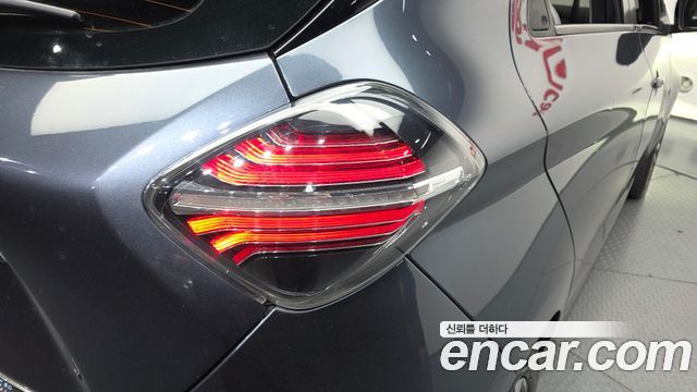 Renault Korea Zoe 2021 — photo 9