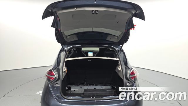 Renault Korea Zoe 2021 — photo 27