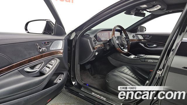 Mercedes-Benz S-Class 2018 — photo 13