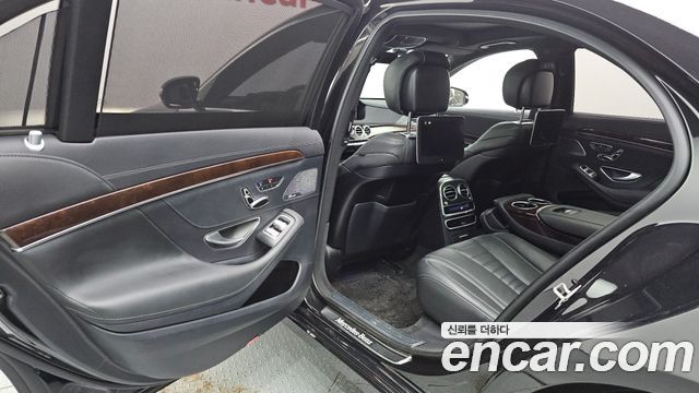 Mercedes-Benz S-Class 2018 — photo 16