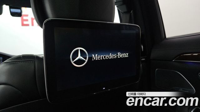 Mercedes-Benz S-Class 2018 — photo 33
