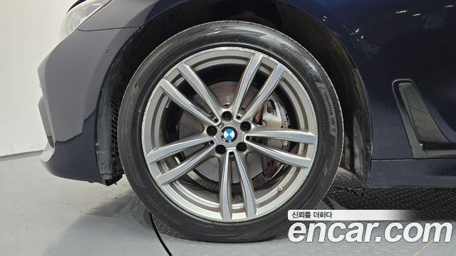 BMW 7-Series 2018 — photo 5