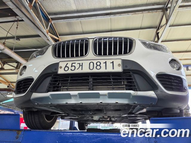 BMW X1 2016 — photo 1