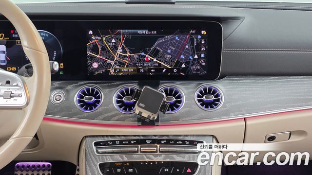 Mercedes-Benz CLS-Class 2021 — photo 20
