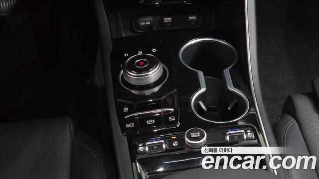 Kia K5 2021 — photo 12
