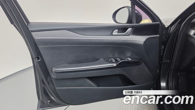 Kia K5 2021 — photo 14
