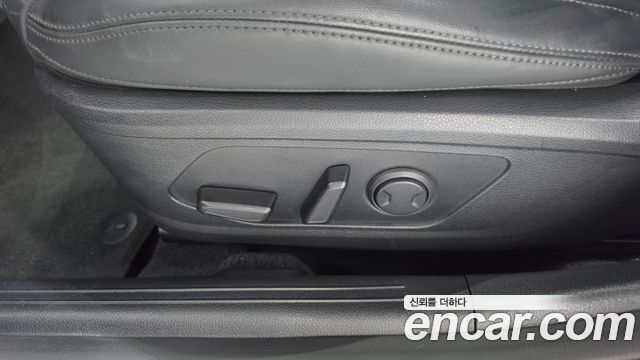 Kia K5 2021 — photo 31