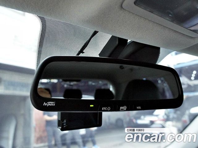 Hyundai Venue 2022 — photo 12