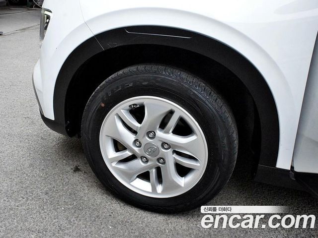 Hyundai Venue 2022 — photo 20