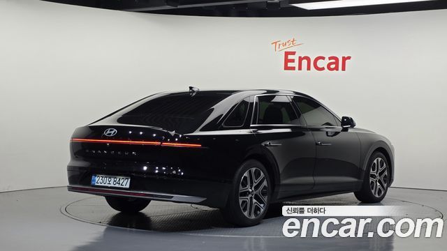 Hyundai Grandeur 2023 — photo 2