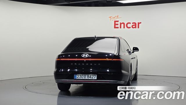 Hyundai Grandeur 2023 — photo 4