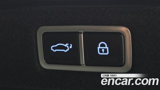 Hyundai Grandeur 2023 — photo 18