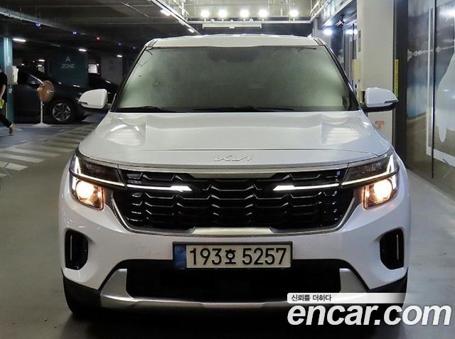 Kia Seltos 2023 — photo 2