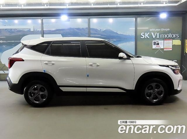 Kia Seltos 2023 — photo 3