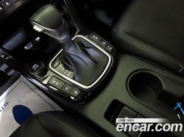 Kia Seltos 2023 — photo 12