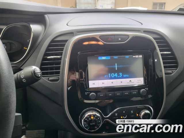 Renault Korea QM3 2015 — photo 15