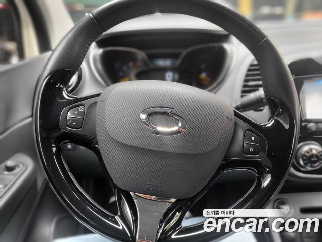 Renault Korea QM3 2015 — photo 20