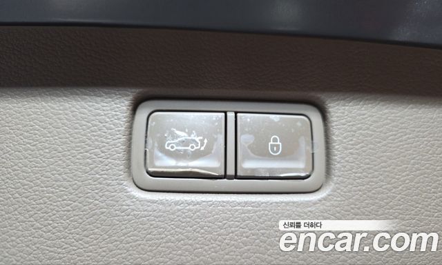 Genesis GV80 2023 — photo 24