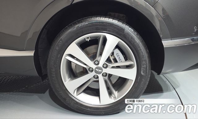 Genesis GV80 2023 — photo 7