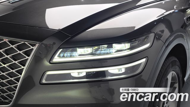 Genesis GV80 2023 — photo 8