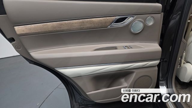 Genesis GV80 2023 — photo 15