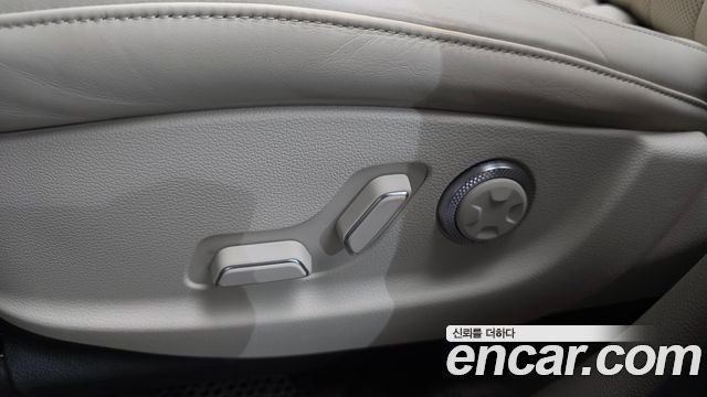 Genesis GV80 2023 — photo 31