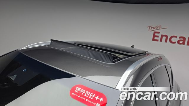 Genesis GV80 2023 — photo 36