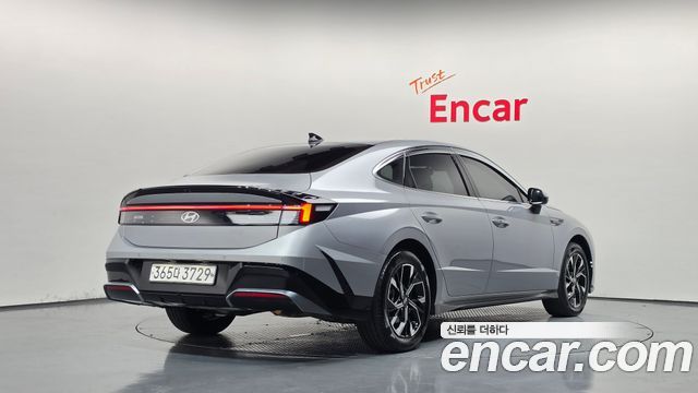 Hyundai Sonata 2025 — photo 2