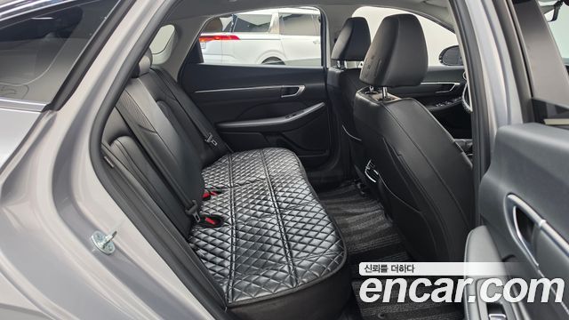 Hyundai Sonata 2025 — photo 17