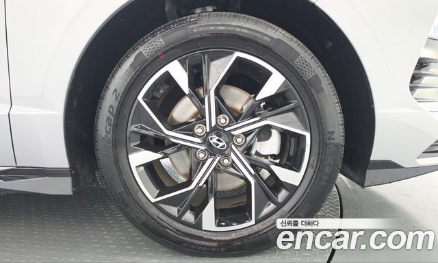 Hyundai Sonata 2025 — photo 7