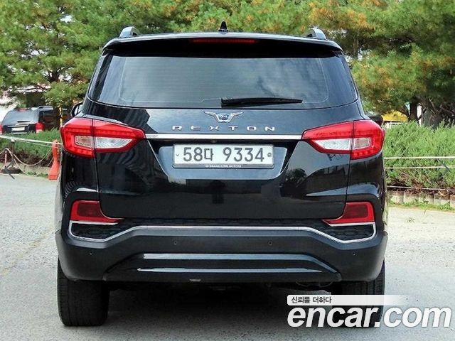 KG Mobility Rexton 2018 — photo 4