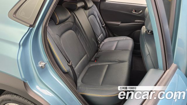 Hyundai Kona 2018 — photo 17