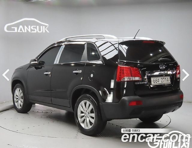 Kia Sorento 2010 — photo 3