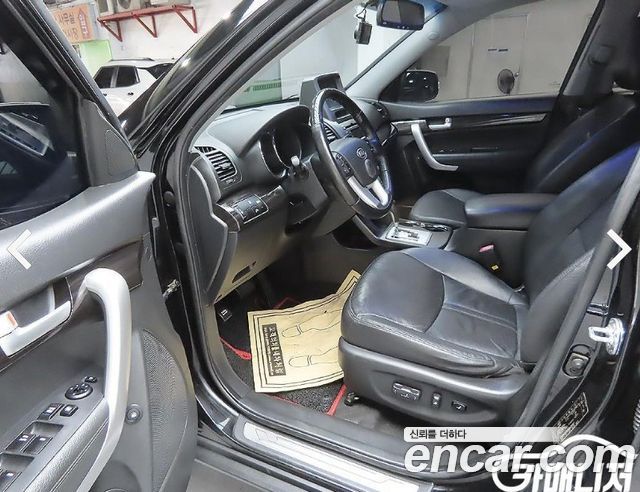 Kia Sorento 2010 — photo 14