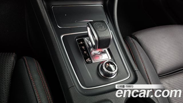 Mercedes-Benz CLA-Class 2018 — photo 9