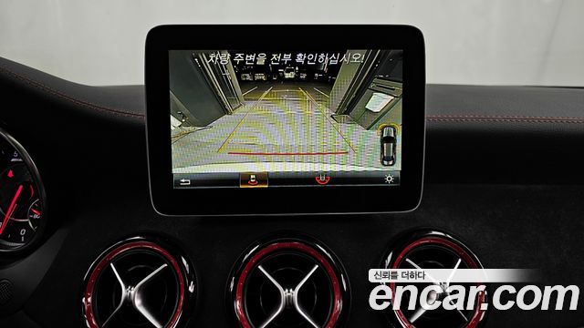 Mercedes-Benz CLA-Class 2018 — photo 16