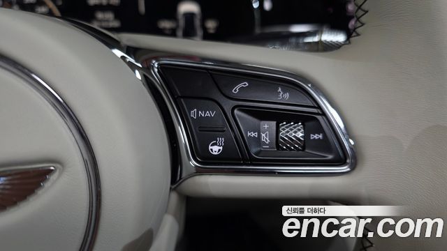 Bentley Flying Spur 2024 — photo 24
