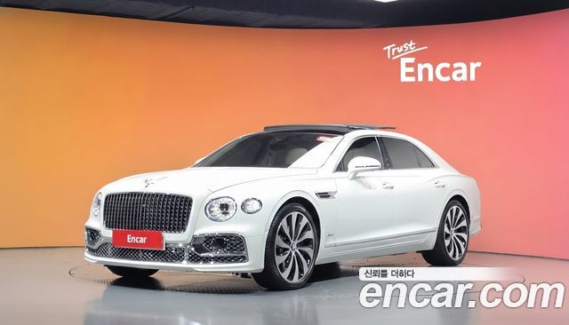 Bentley Flying Spur 2024 — photo 1