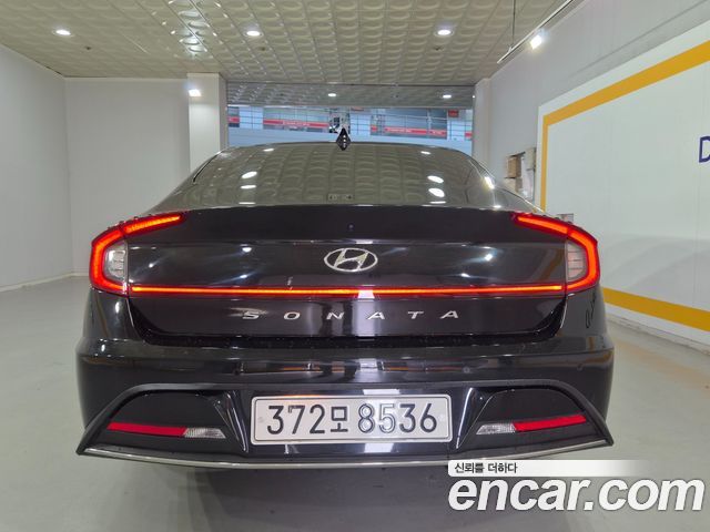 Hyundai Sonata 2022 — photo 4
