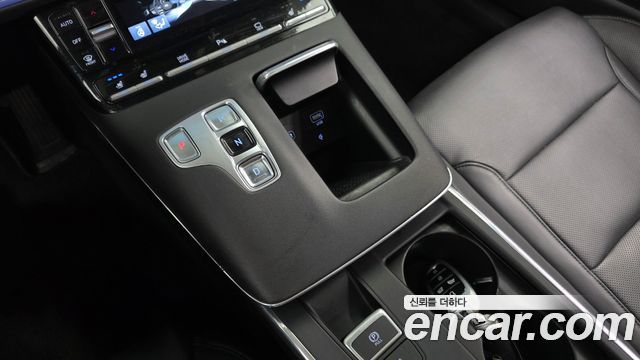 Hyundai Grandeur 2023 — photo 9