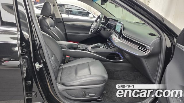 Hyundai Grandeur 2023 — photo 11