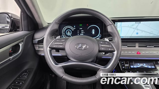 Hyundai Grandeur 2023 — photo 13
