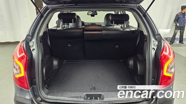 KG Mobility KORANDO 2018 — photo 23