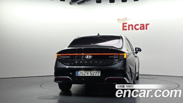 Hyundai Sonata 2025 — photo 4