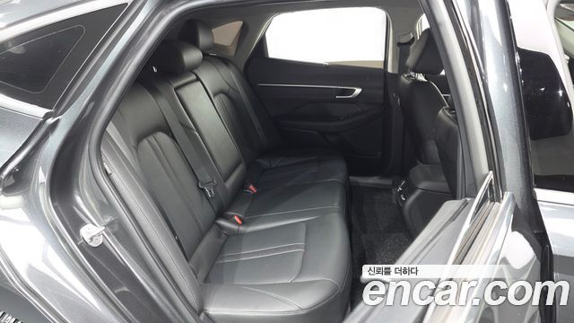 Hyundai Sonata 2025 — photo 17