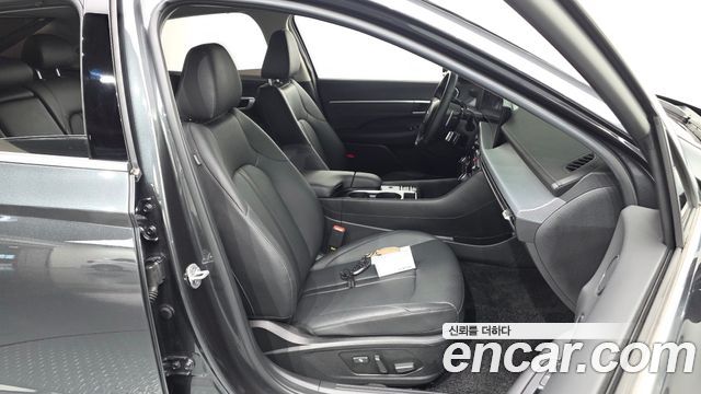 Hyundai Sonata 2025 — photo 16
