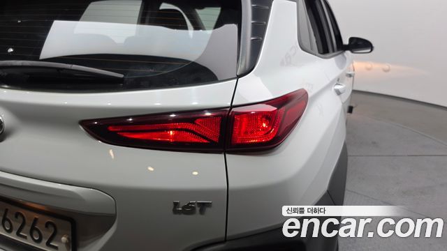 Hyundai Kona 2018 — photo 9